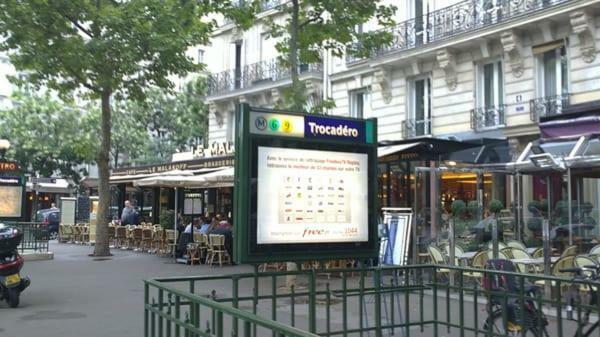 The Charming Trocadero Eiffel Tower Bed & Breakfast Paris Exterior photo